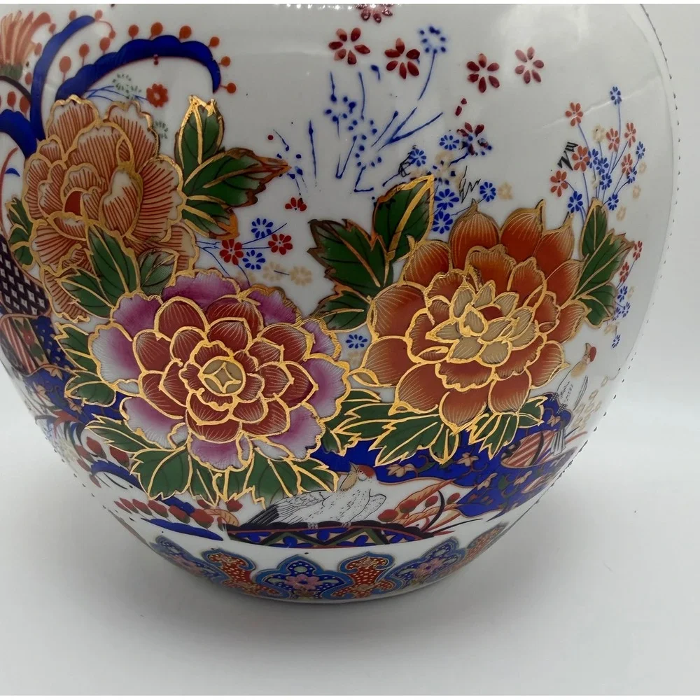 Chinese Porcelain Ginger Jar with Lid Imari Style Peony Bird Gold Decor 11.5